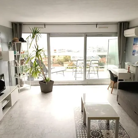 Apartment Byblos Vue Antibes