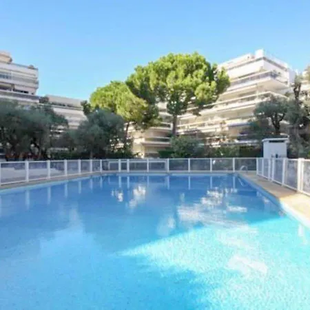 Byblos Vue Apartment Antibes